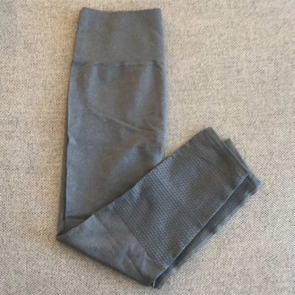 Gray Fabletics Leggings